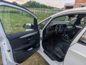 BMW 220 XDrive, F46 GT, 190 CP - imagine 7