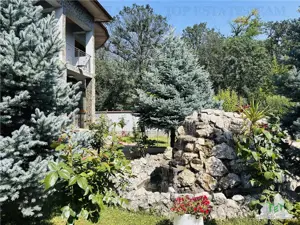 SUPER PROPRIETATE, vila 310 mp construiti, 1000 mp teren PADUREA ROSU - imagine 2