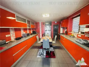 SUPER PROPRIETATE, vila 310 mp construiti, 1000 mp teren PADUREA ROSU - imagine 13