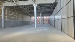 Inchiriez hala industriala 1200 mp cu rampa - imagine 3