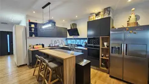 DUPLEX spatios mobilat cu garaj Dumbravita intre Ion Creanga si Mures