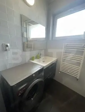 Apartament de vanzare, cu 2 camere, zona semicentral - imagine 5