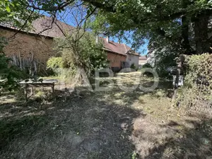 Casa cu potential de investitie in centrul satului 1540 mp teren  - imagine 4