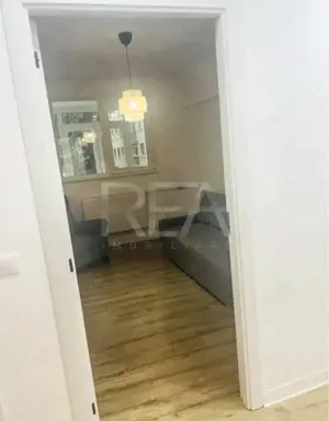 3 camere, decomandat, et 1/10, renovat, anvelopat-Drumul Taberei, Prel. Ghencea - imagine 2