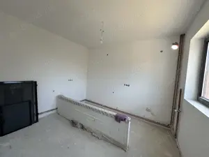 Agentia imobilara VIGAFON vinde casa 5 camere Urlati - imagine 11