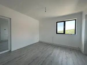 Agentia imobilara VIGAFON vinde casa 5 camere Urlati - imagine 2