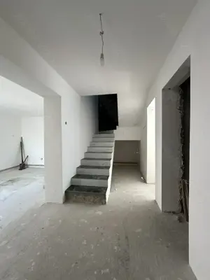 Agentia imobilara VIGAFON vinde casa 5 camere Urlati - imagine 9