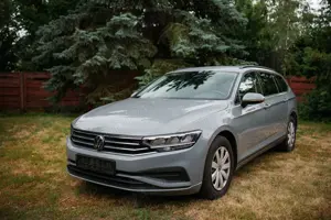 Volkswagen Passat Variant 2.0 TDI DSG - imagine 7 Volkswagen Passat Variant 2.0 TDI DSG - imagine 7