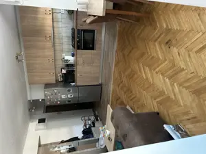 Vând apartament 3 camere