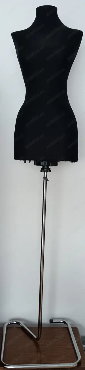 Manechin rochii - imagine 3