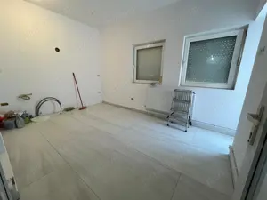 Aradului. 3 cam. Spatios. Curte 15 MP.  - imagine 8