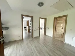 CASA individuala cu garaj, 5 camere, 3 bai Dumbravita zona lac Macilor - imagine 13