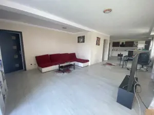 Apartament 3 camere, 96 mp, terasa 70mp, parcare, Zona Vivo