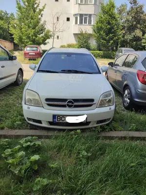 Vand Opel Vectra C, an 2004,260000 km,masina ideala pentru naveta,usoare urme de uzura - imagine 7