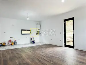 Case de vanzare Margineni, Bacau - imagine 5