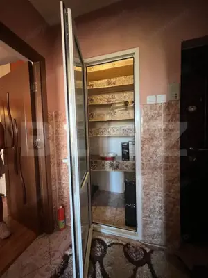 Apartament cu 2 camere, 48mp, zona Centrala  - imagine 8