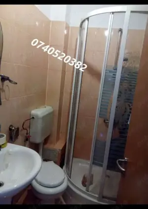 Apartament 3 camere, Decomandat confort 1 Resita - imagine 8