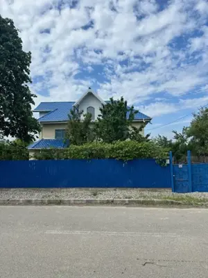 Casa cu etaj de vanzare sat Beresti, com. Sascut, jud. Bacau - imagine 3