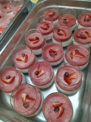 I am offering cooking services  - imagine 2