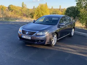 Renault Latitude 2.0 dCi 170 CP, 2011, Euro 5   Proprietar, acte la zi - imagine 2