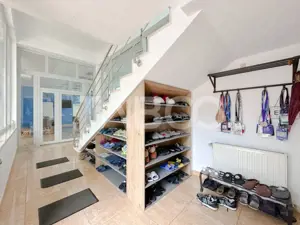 Cladire de birouri finisata la cheie 600 mp utili 15 parcari - imagine 20