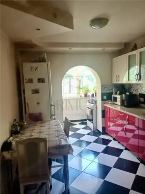 ARADULUI - Bloc Izolat - 4 Camere - 2 bai - PARTER - Centrala proprie - Clima - imagine 4