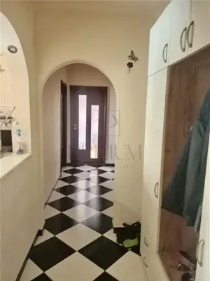 ARADULUI - Bloc Izolat - 4 Camere - 2 bai - PARTER - Centrala proprie - Clima