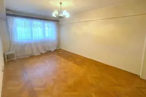 De vanzare – Apartament 3 camere   -R-uri -  Mazepa 1 - imagine 11