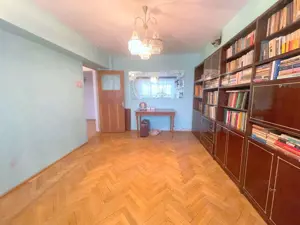 De vanzare – Apartament 3 camere   -R-uri -  Mazepa 1 - imagine 14