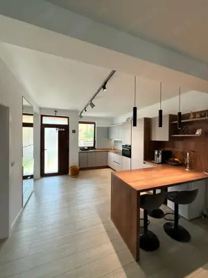 Piscină | Mobilată complet | Panouri solare | 3 băi și terasă închisă - imagine 4