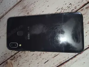 Vând telefon Samsung a 20e - imagine 2