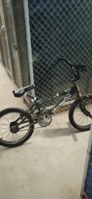 De vânzare BMX frystayl 400lei