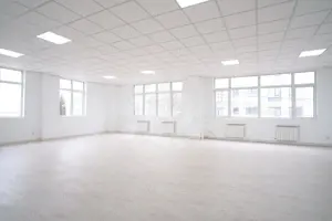 SPATIU BIROURI//SALA DANS//JUDO//ACTIVITATI MULTIPLE//ZONA VEST