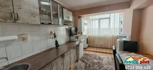 De vânzare apartament 4 camere decomandat   Micro 18, Bld. Brăilei - imagine 8