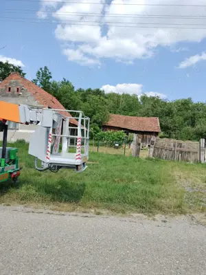 Teren cu construcții de vânzare - imagine 4