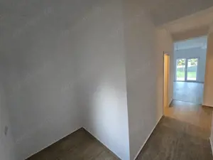 Sanandrei, Drum Asfaltat, Teren Generos, Buc Separata, 3 Dor, 2 Bai, dressing - imagine 13