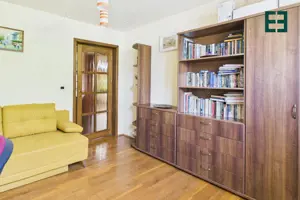 Vilă cu 6 camere - Zona Subcetate - Arad - imagine 17