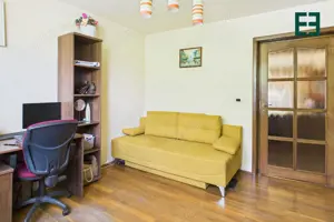 Vilă cu 6 camere - Zona Subcetate - Arad - imagine 16