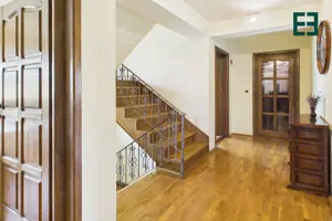 Vilă cu 6 camere - Zona Subcetate - Arad - imagine 14