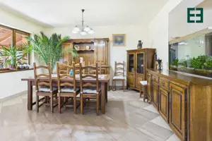 Vilă cu 6 camere - Zona Subcetate - Arad - imagine 7