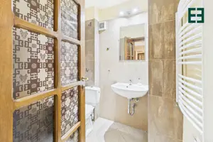 Vilă cu 6 camere - Zona Subcetate - Arad - imagine 10