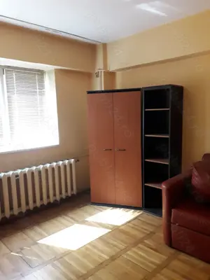 Ultracentral garsonieră deosebită  - imagine 3