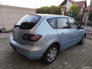 Mazda 3 Benzină 1.4 - imagine 5 Mazda 3 Benzină 1.4 - imagine 5