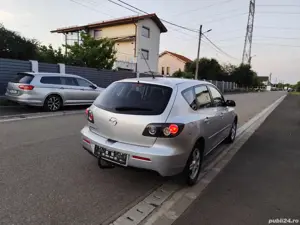 Mazda 3 an 2009  - imagine 3