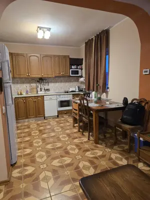 Vila ultracentral Sinaia  - imagine 6