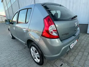 Dacia Sandero 1.6 MPI, 86 CP - AC - 