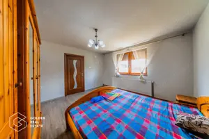 Casă 3 camere renovată în Bujac-Sega , 2 corpuri, teren 572 mp - imagine 20