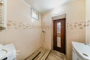 Casă 3 camere renovată în Bujac-Sega , 2 corpuri, teren 572 mp - imagine 11