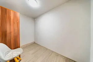 Casă 3 camere renovată în Bujac-Sega , 2 corpuri, teren 572 mp - imagine 18