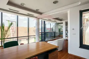 Clădire de birouri Micalaca pe principală, vad si vizibilitate sporită - imagine 9